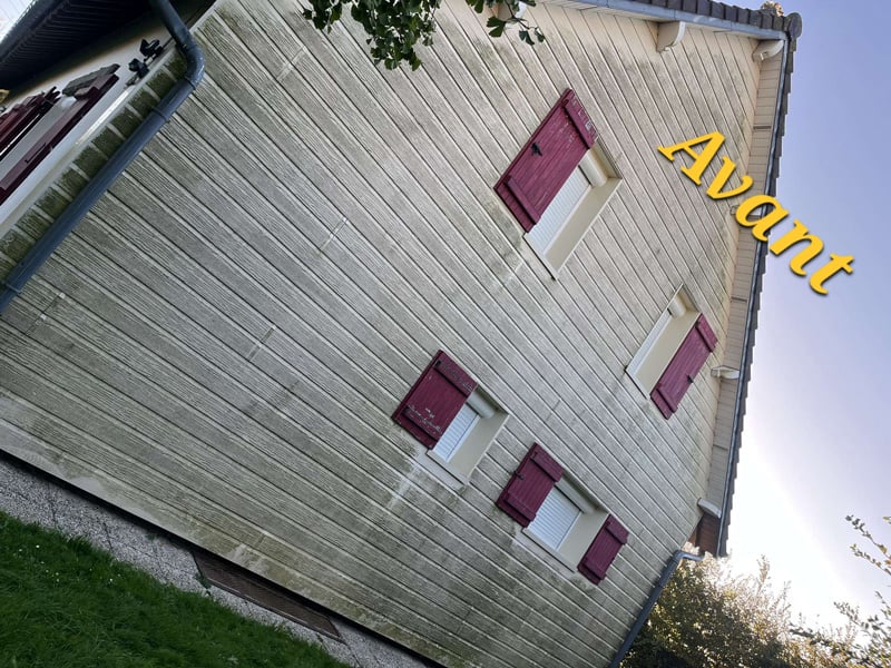 Photo avant nettoyage pignon PVC
